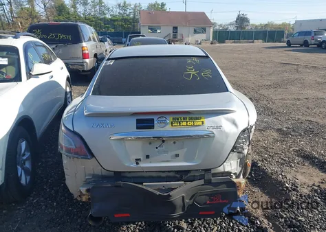 2013 Nissan Maxima S z USA, uszkodzony, nr VIN 1N4AA5AP1DC831933